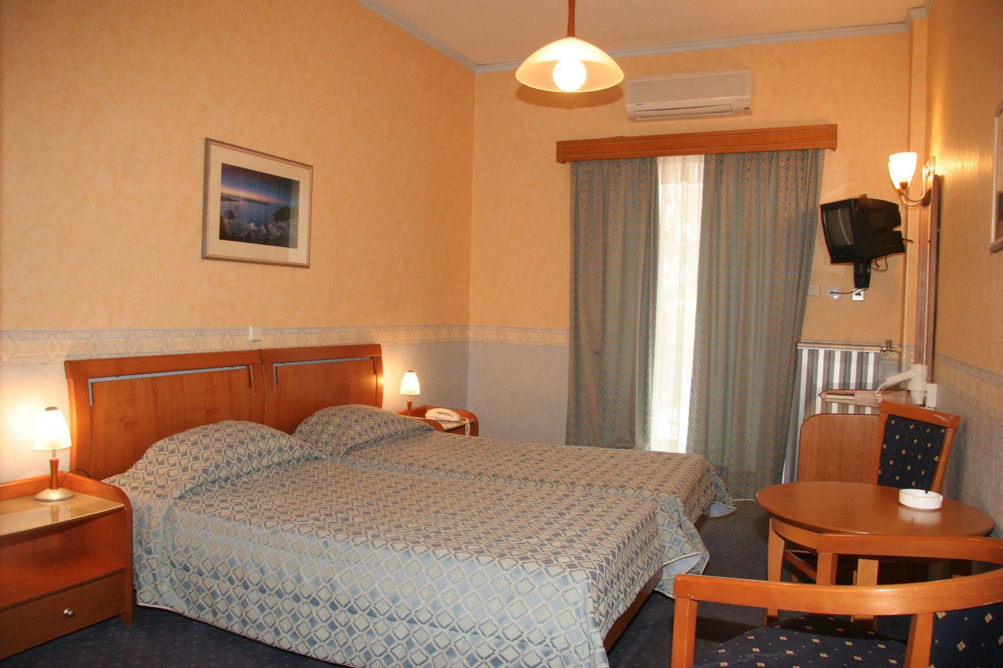 Stefania Beach Hotel Evia Exterior photo